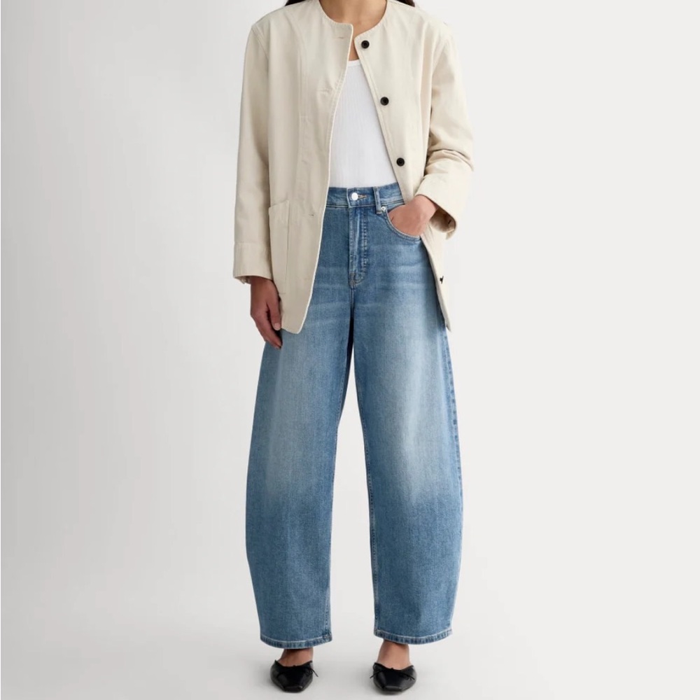 Everlane The Way High Curve Jean - 27 inch inseam - Vintage Blue - Size 28